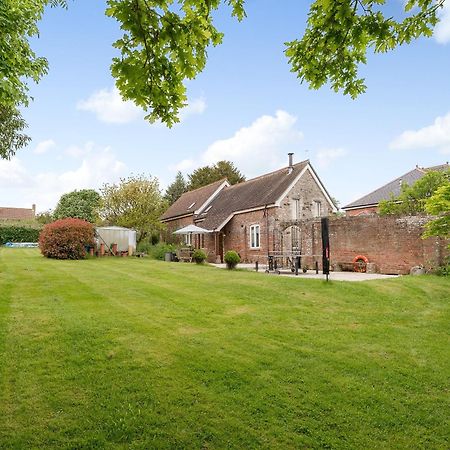 Coach House Villa Wareham Kültér fotó
